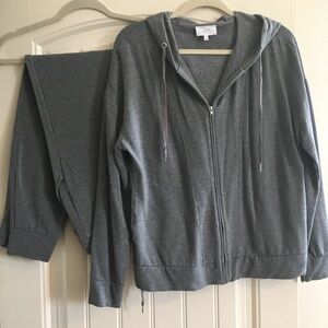 Som Weekends like new soft fleece jacket and joggers. Gray, Size M.